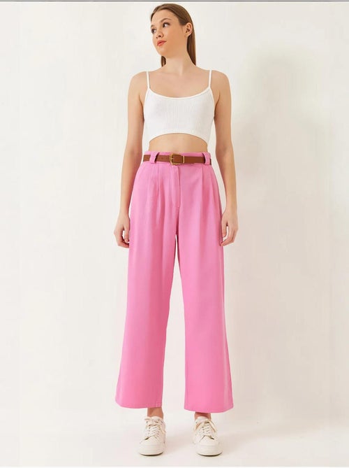 Pantalones de gabardina con puente grueso y cinturón lucci - Kiabi Pantalones de gabardina con puente grueso y cinturón lucci - Kiabi