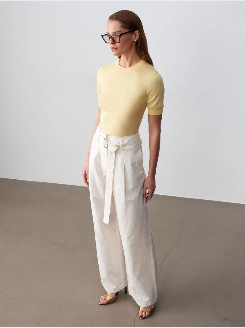 Pantalones de mezcla de lino de pernera ancha con cinturón dilvin Blanco roto - Kiabi