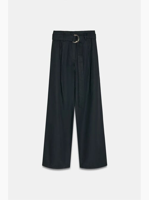 Pantalones de mezcla de lino de pernera ancha con cinturón dilvin - Kiabi Pantalones de mezcla de lino de pernera ancha con cinturón dilvin - Kiabi