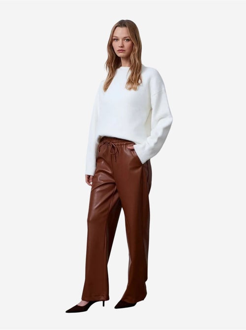 Pantalones de mujer de pernera ancha de polipiel dilvin - Kiabi Pantalones de mujer de pernera ancha de polipiel dilvin - Kiabi