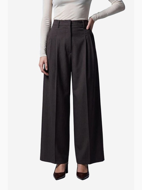 Pantalones de mujer dilvin - Kiabi Pantalones de mujer dilvin - Kiabi