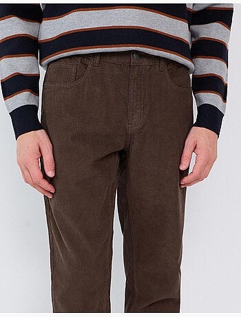 Pantalones de pana ajustados, mo fashion