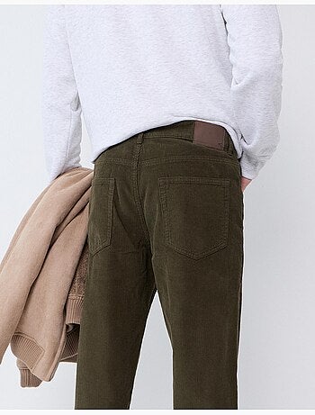 Pantalones de pana ajustados, mo fashion