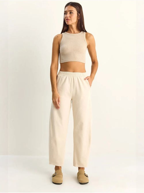 Pantalones de pernera recta con cintura elástica y bolsillos lucci - Kiabi Pantalones de pernera recta con cintura elástica y bolsillos lucci - Kiabi