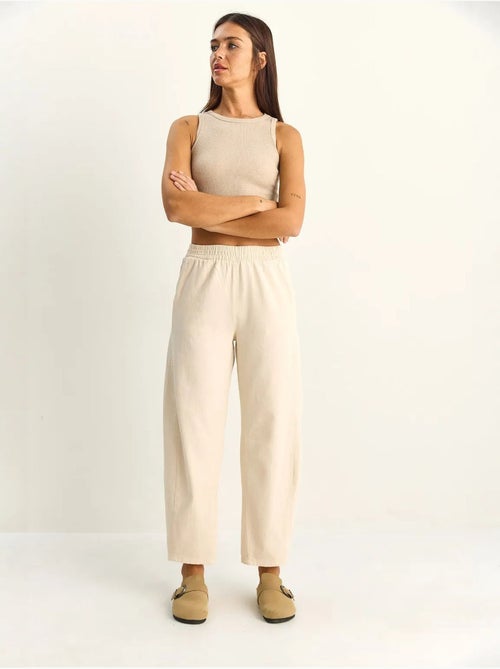 Pantalones de pernera recta con cintura elástica y bolsillos lucci - Kiabi Pantalones de pernera recta con cintura elástica y bolsillos lucci - Kiabi
