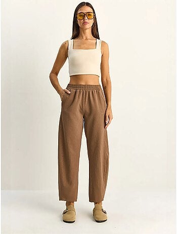 Pantalones de pernera recta con cintura elástica y bolsillos lucci