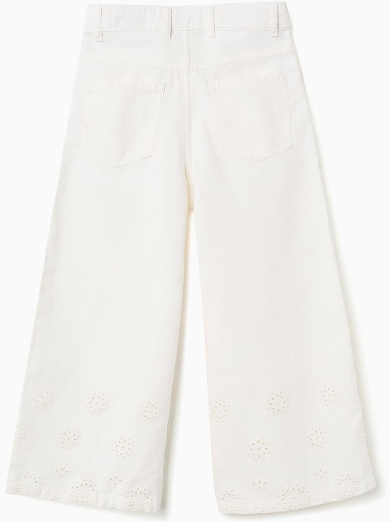 Pantalones de pierna ancha de sarga con bordado inglés Beige claro - Kiabi