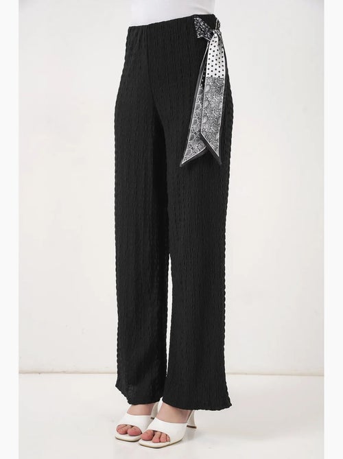 Pantalones de pierna ancha y cintura alta con detalle de lazo bdart - Kiabi Pantalones de pierna ancha y cintura alta con detalle de lazo bdart - Kiabi