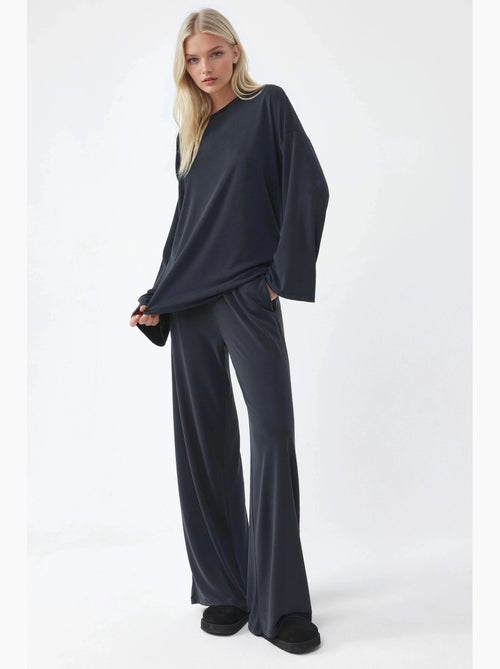Pantalones de pierna recta sin cierre busem - Kiabi Pantalones de pierna recta sin cierre busem - Kiabi