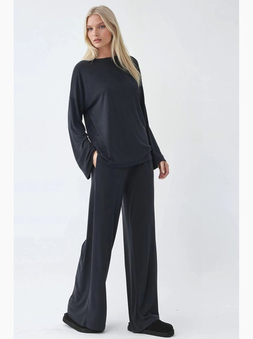Pantalones de pierna recta sin cierre busem - Kiabi Pantalones de pierna recta sin cierre busem - Kiabi
