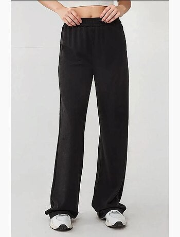 Pantalones de punto de pierna ancha con cintura elástica