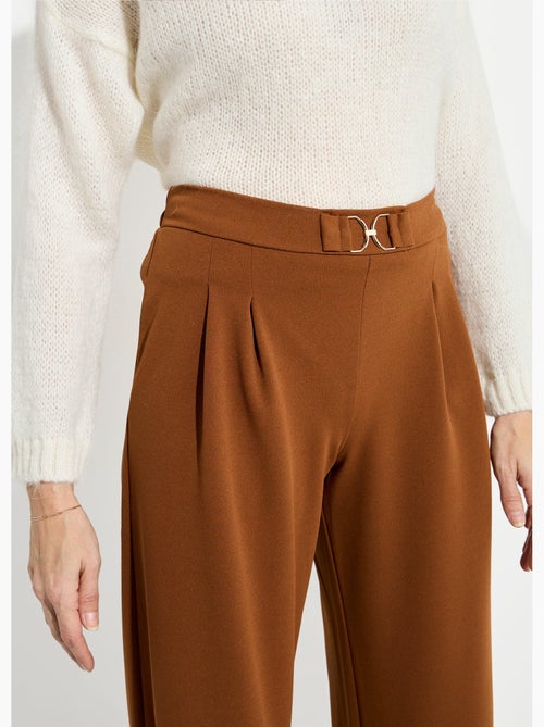 Pantalones de punto de pierna ancha con elegantes detalles metálicos - Afibel - Kiabi