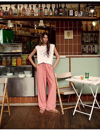 Pantalones de rayas, MO Fashion