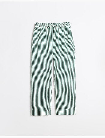 Pantalones de rayas, MO Fashion