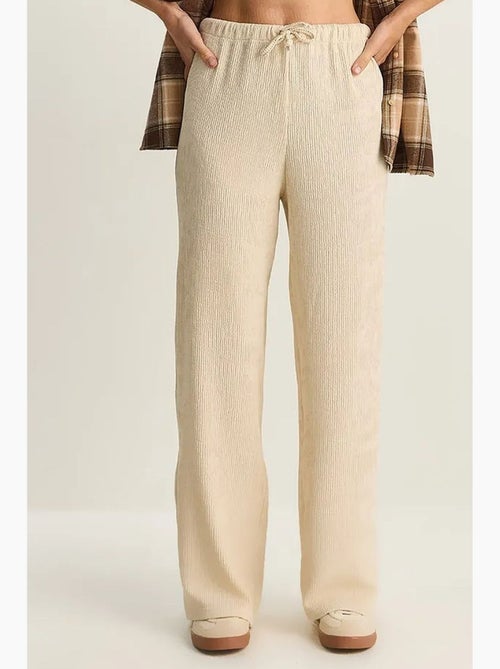 Pantalones de seersucker de cintura alta y pierna ancha lucci - Kiabi Pantalones de seersucker de cintura alta y pierna ancha lucci - Kiabi