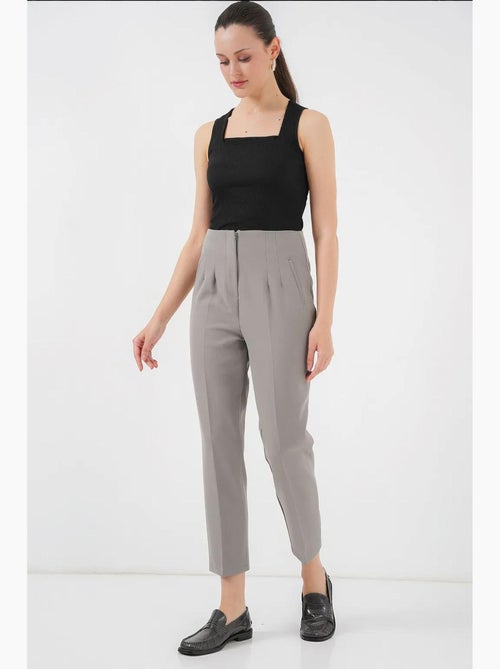 Pantalones de tela de cintura alta bdart - Kiabi Pantalones de tela de cintura alta bdart - Kiabi