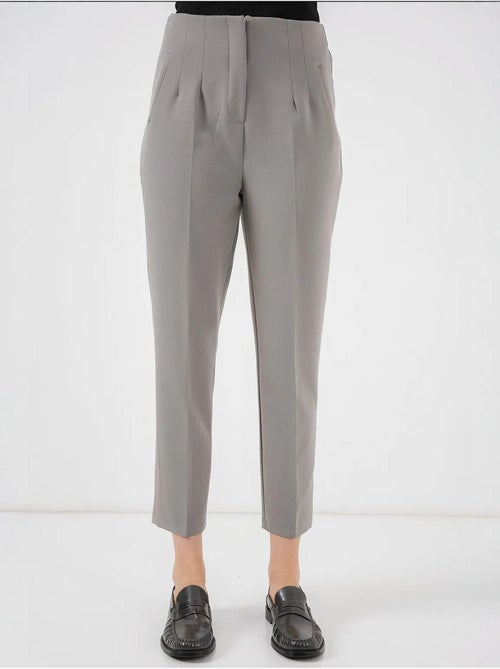 Pantalones de tela de cintura alta bdart - Kiabi Pantalones de tela de cintura alta bdart - Kiabi