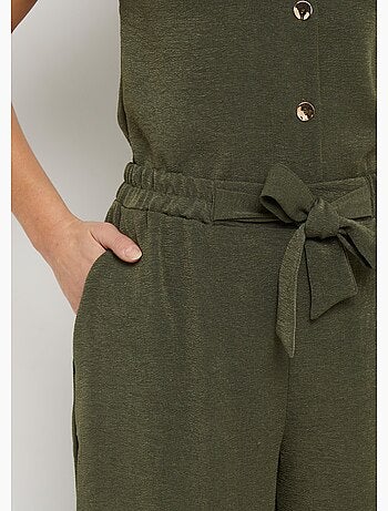 Pantalones de textura suave, atados a la cintura. - Afibel