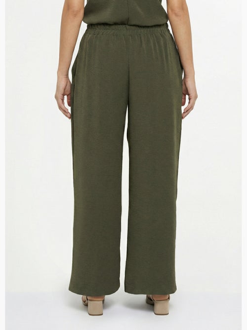 Pantalones de textura suave, atados a la cintura. - Afibel - Kiabi