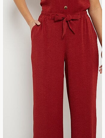 Pantalones de textura suave, atados a la cintura. - Afibel