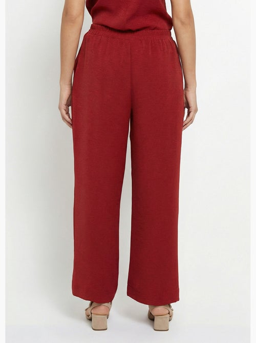 Pantalones de textura suave, atados a la cintura. - Afibel - Kiabi