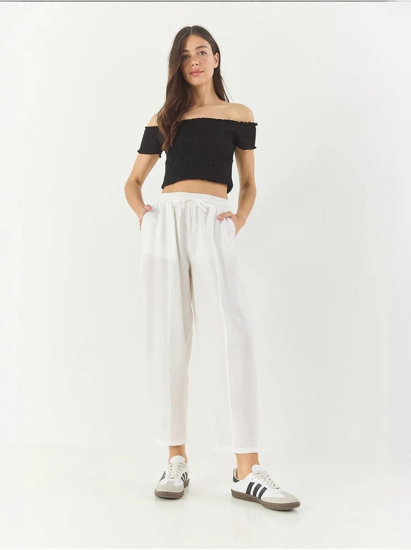 Pantalones de verano de corte zanahoria con cinturón y bolsillos lucci Blanco - Kiabi