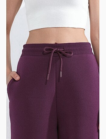Pantalones deportivos básicos con realce y corte barril hiccup