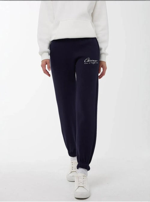 Pantalones deportivos con cintura elástica hiccup - Kiabi Pantalones deportivos con cintura elástica hiccup - Kiabi