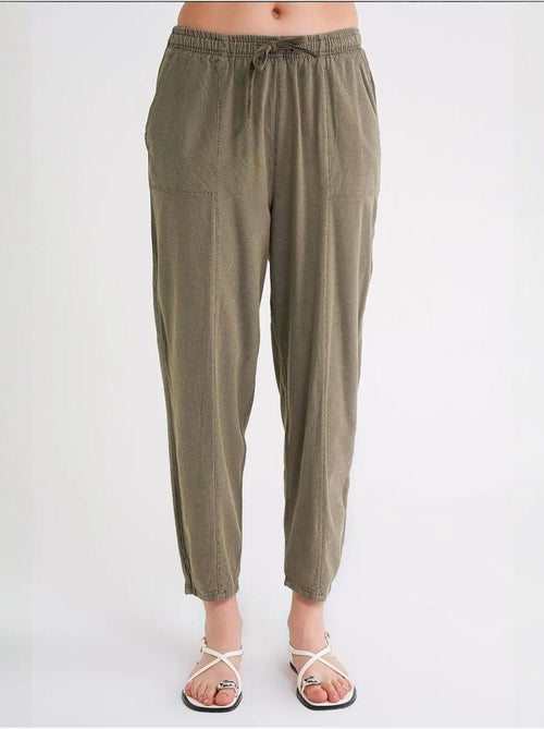 Pantalones deportivos de mezcla de lino con cintura con cordón mixray - Kiabi Pantalones deportivos de mezcla de lino con cintura con cordón mixray - Kiabi