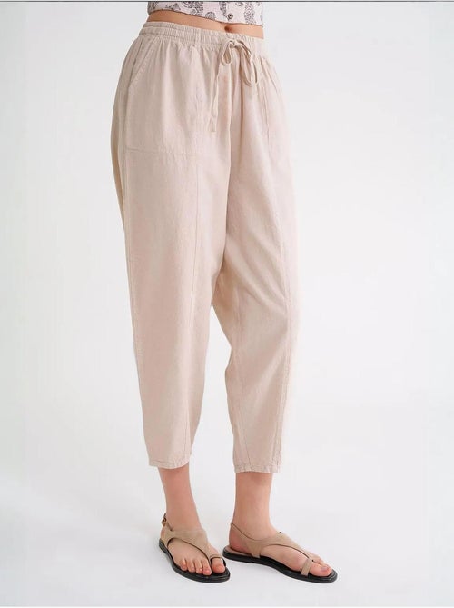 Pantalones deportivos de mezcla de lino con cintura con cordón mixray - Kiabi Pantalones deportivos de mezcla de lino con cintura con cordón mixray - Kiabi