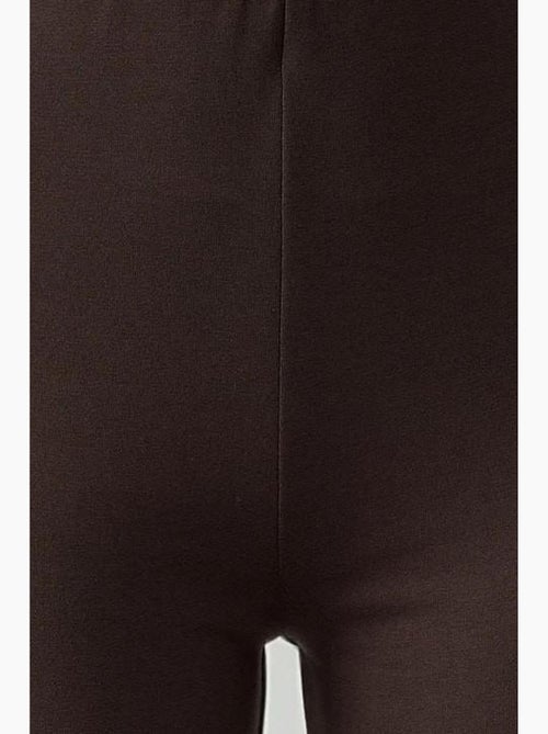 Pantalones deportivos de pierna recta con tacto modal y corte relajado hiccup - Kiabi Pantalones deportivos de pierna recta con tacto modal y corte relajado hiccup - Kiabi