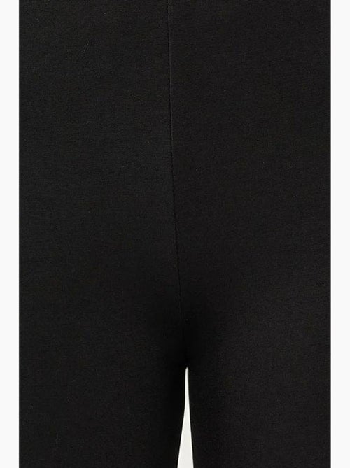 Pantalones deportivos de pierna recta con tacto modal y corte relajado hiccup - Kiabi Pantalones deportivos de pierna recta con tacto modal y corte relajado hiccup - Kiabi