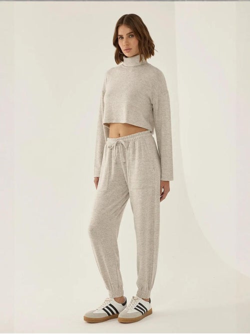 Pantalones deportivos de punto con cintura elástica - Kiabi Pantalones deportivos de punto con cintura elástica - Kiabi