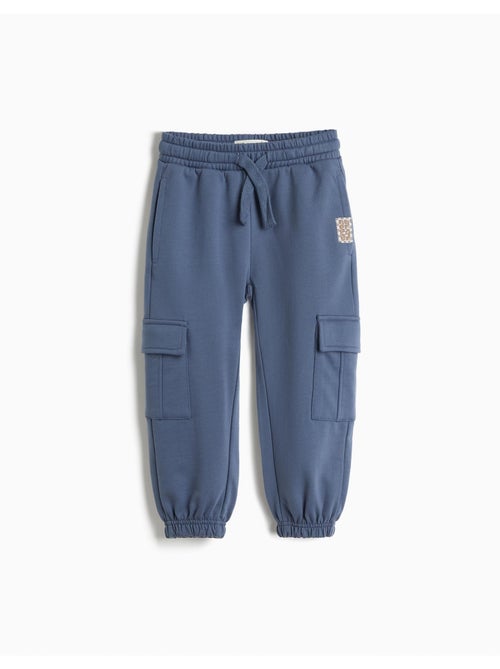 Pantalones deportivos hechos de mullido, mo fashion - Kiabi Pantalones deportivos hechos de mullido, mo fashion - Kiabi