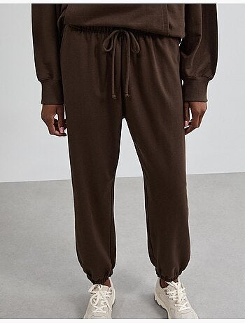 Pantalones deportivos hechos de mullido, mo fashion