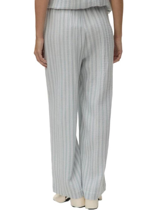 Pantalones Fluidos Vero Moda para Mujer - Kiabi Pantalones Fluidos Vero Moda para Mujer - Kiabi