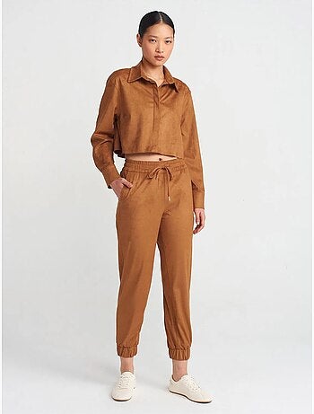 Pantalones jogger de ante sintético