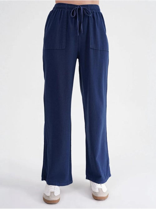 Pantalones largos de pierna recta con cintura elástica para mujer mixray - Kiabi Pantalones largos de pierna recta con cintura elástica para mujer mixray - Kiabi