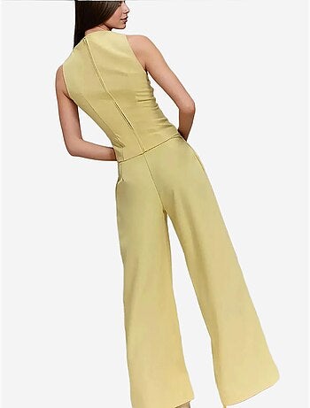 Pantalones largos plisados de pierna ancha
