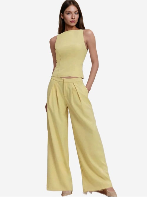 Pantalones largos plisados de pierna ancha - Kiabi Pantalones largos plisados de pierna ancha - Kiabi