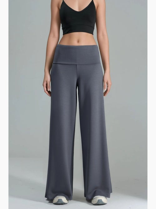 Pantalones palazzo de cintura alta hiccup - Kiabi Pantalones palazzo de cintura alta hiccup - Kiabi