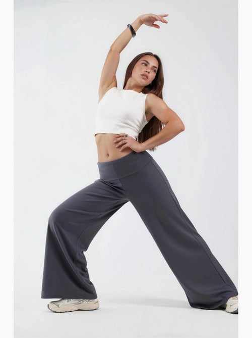 Pantalones palazzo de cintura alta hiccup - Kiabi Pantalones palazzo de cintura alta hiccup - Kiabi