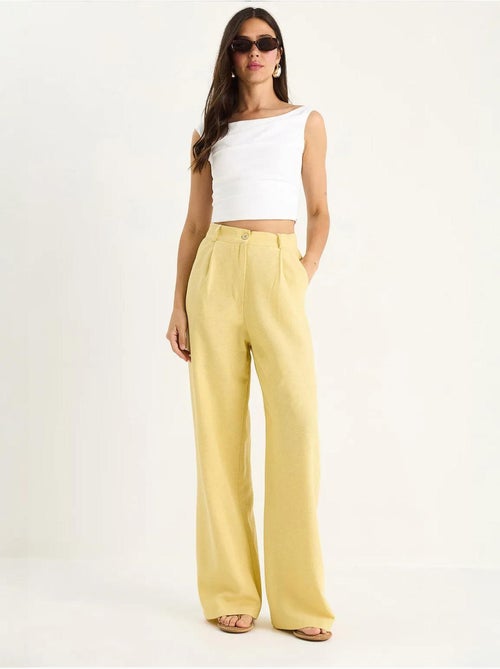 Pantalones palazzo de lino con cintura alta y detalle plisado de bianco lucci - Kiabi Pantalones palazzo de lino con cintura alta y detalle plisado de bianco lucci - Kiabi