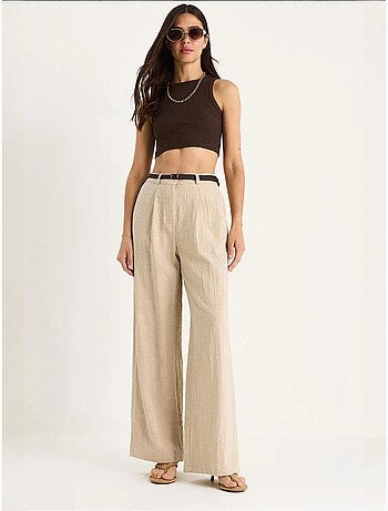 Pantalones palazzo de lino con cinturón de paja y detalle de bolsillo lucci