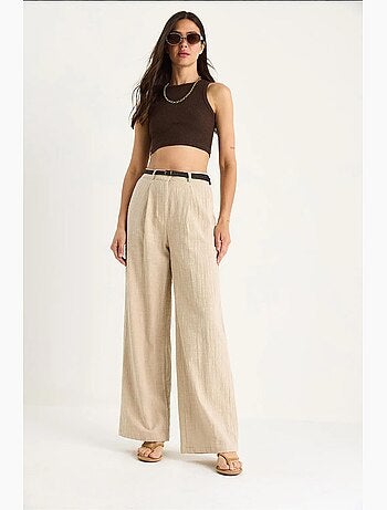 Pantalones palazzo de lino con cinturón de paja y detalle de bolsillo lucci