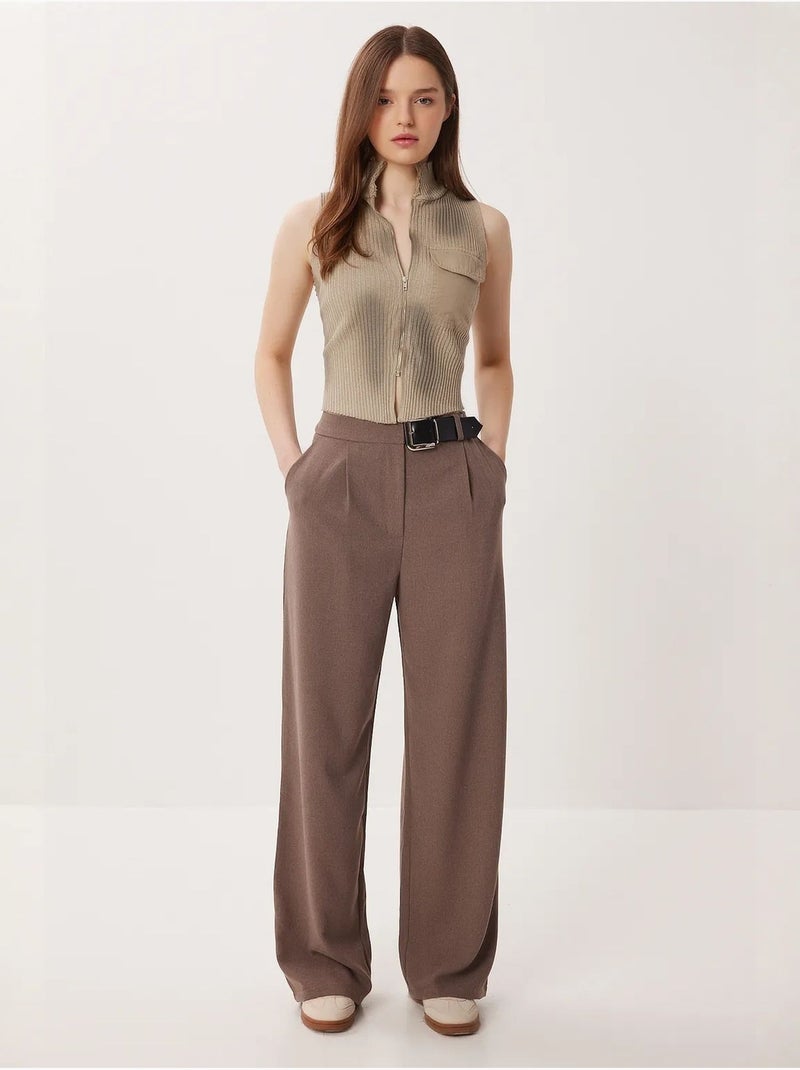 Pantalones palazzo de tiro alto y pernera ancha con cinturón istanbul Taupe - Kiabi