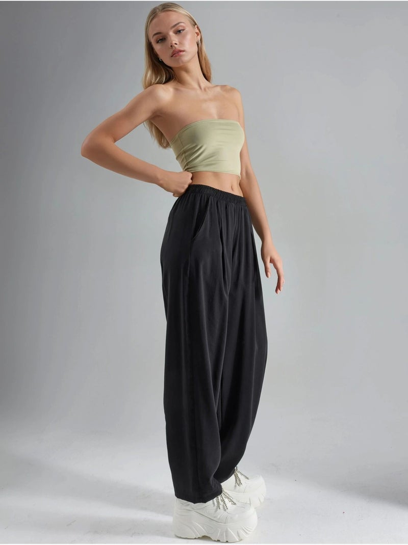 Pantalones plisados de pierna ancha busem Negro - Kiabi