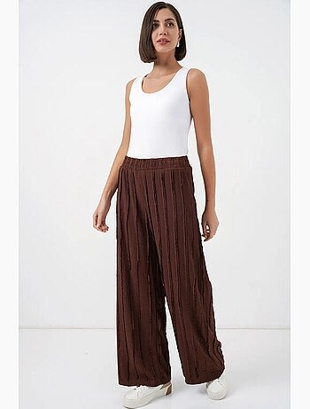 Pantalones pull-on texturizados de pernera ancha bdart