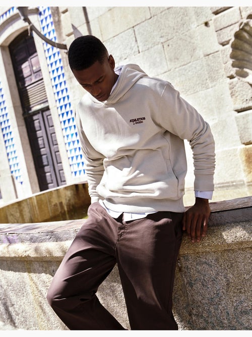 Pantalones rectos chino, mo fashion - Kiabi Pantalones rectos chino, mo fashion - Kiabi