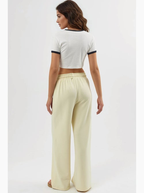 Pantalones rectos con cintura elástica busem - Kiabi Pantalones rectos con cintura elástica busem - Kiabi